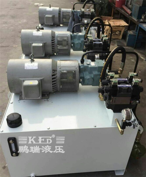 鵬瑞汽車立式裝芯機(jī)液壓系統(tǒng)