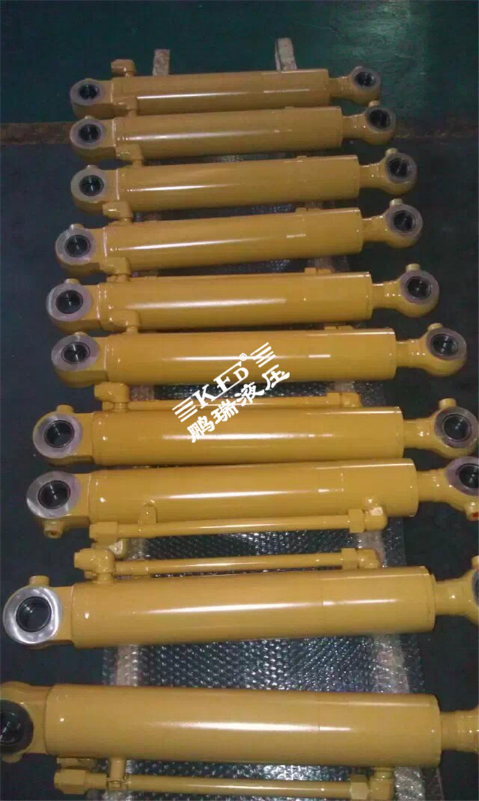 鵬瑞車(chē)輛用液壓油缸